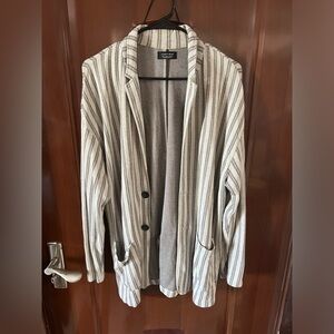 Zara knit jacket, Size L, beige color, Viscose material